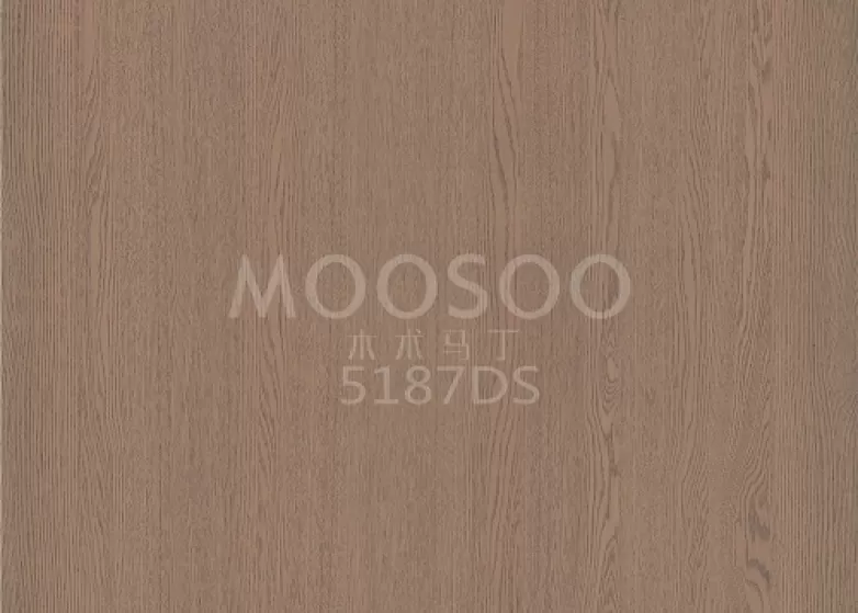 러스틱한 화이트 엘름 목재 벽 패널: 시대를 초월한 우아함과 현대적인 기능성